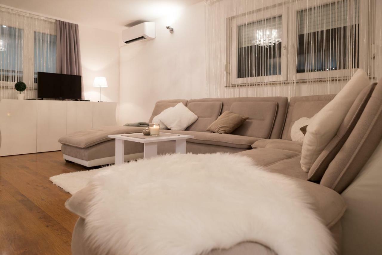 Apartman Korina Otočac Exterior foto