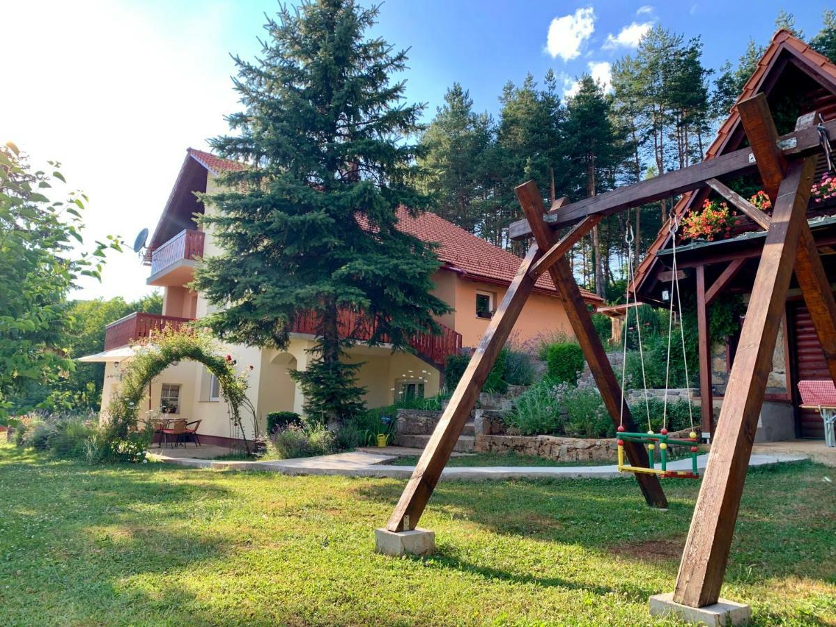 Apartman Korina Otočac Exterior foto
